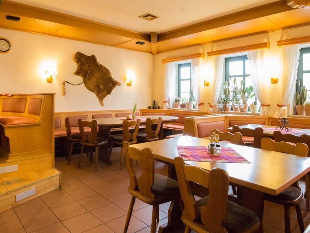 Kirchheim  Hotel Erfurter Kreuz מראה חיצוני תמונה