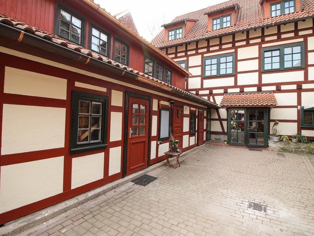 Kirchheim  Hotel Erfurter Kreuz מראה חיצוני תמונה